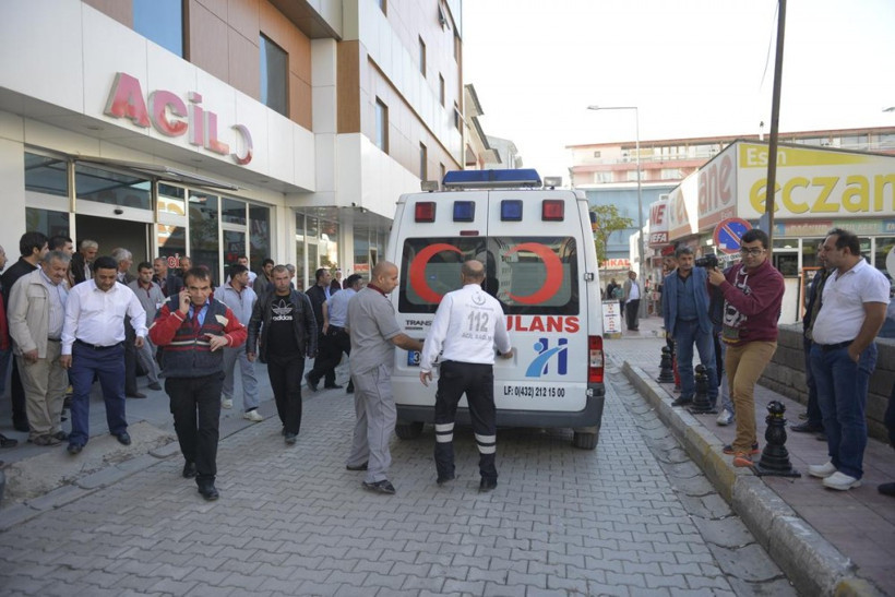 Van'da polis ekibine saldırı!  - Resim: 3