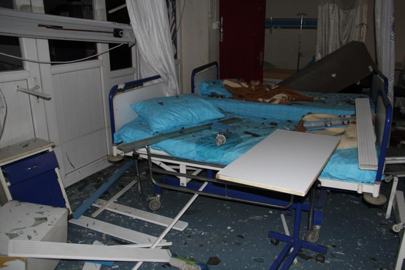 Hakkari'de bomba yüklü araçla saldırı İlçe harabeye döndü - Resim: 3