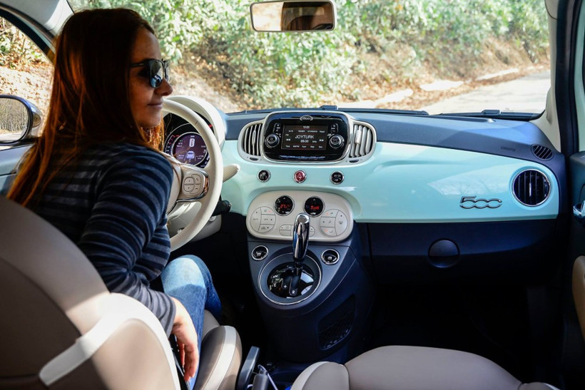 Fiat 500 özellikleri tek kelimeyle havalı - Resim: 2