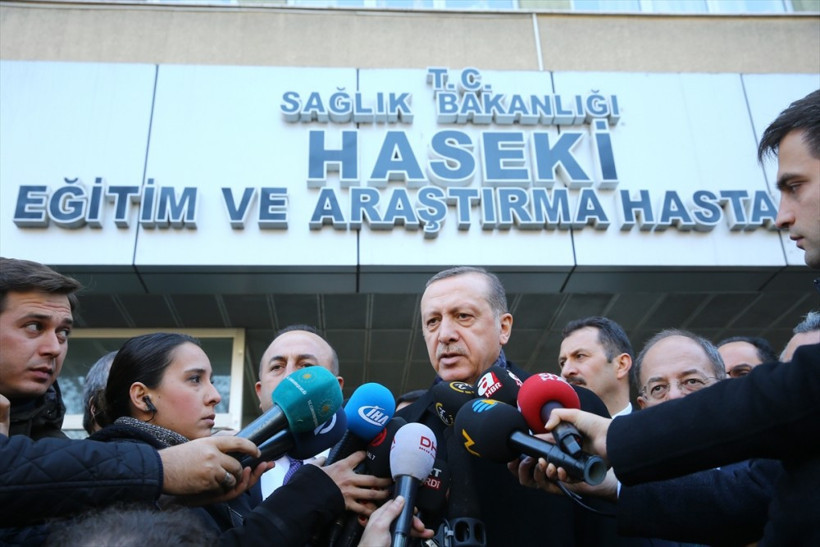 Erdoğan patlama sonrası yaralıları ziyaret etti - Resim: 1