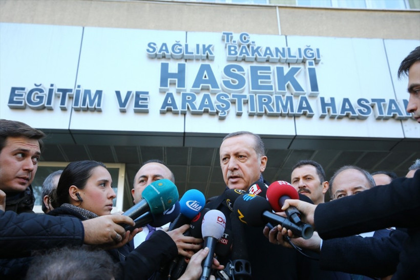 Erdoğan patlama sonrası yaralıları ziyaret etti - Resim: 2