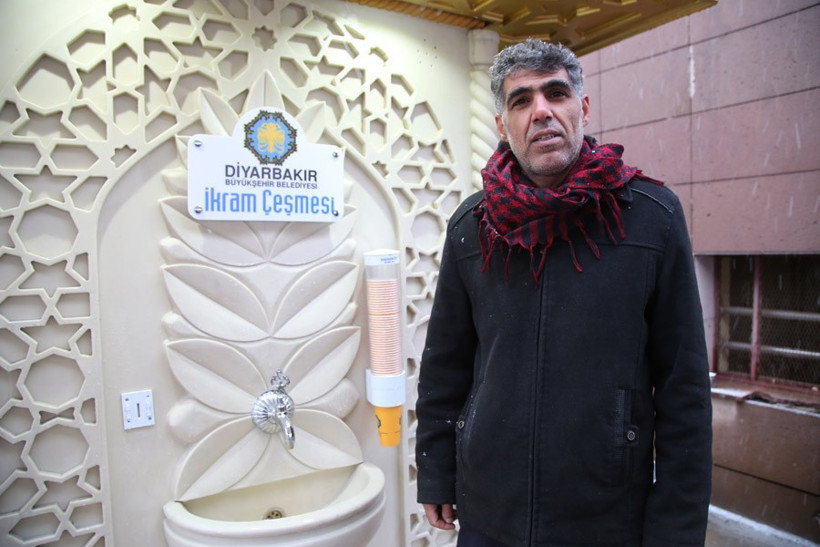 Belediye başkanı değişince çeşmeden çorba aktı! - Resim: 4