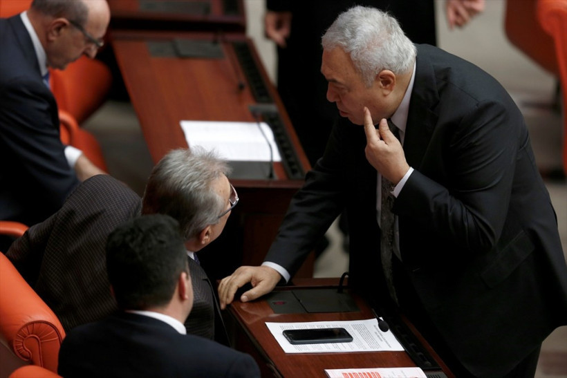 Celal Doğan ve Deniz Baykal'dan koyu sohbet - Resim: 1