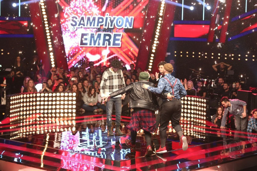 O Ses Türkiye finalinde kameradan kaçan görüntüler - Resim: 2
