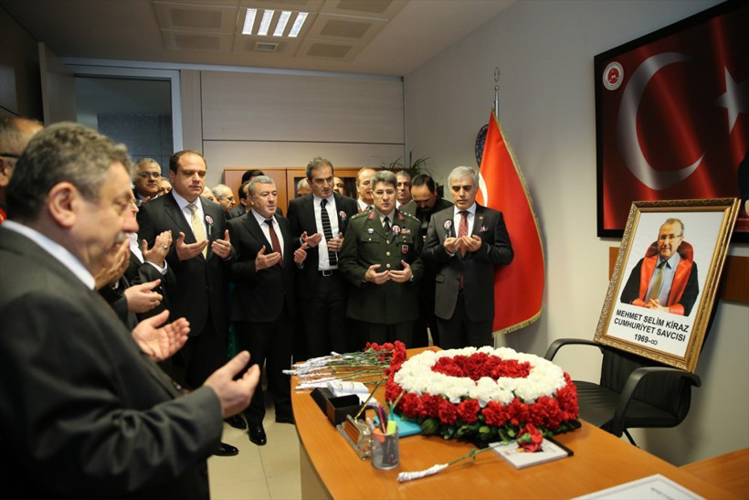 Mehmet Selim Kiraz unutulmadı şehit savcı böyle anıldı! - Resim: 4