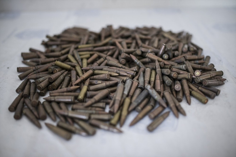 Yüksekova'da ele geçirildi işte teröristlerin tarihi silahı! - Resim: 1