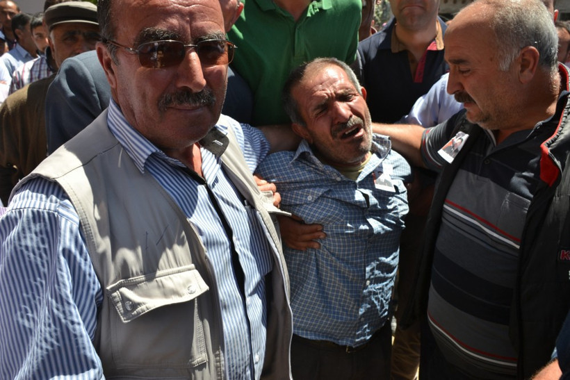 Şehit babasının feryadı yürekleri dağladı! Yaktın beni - Resim: 1