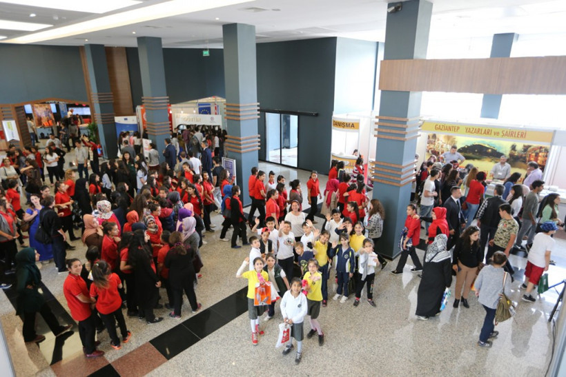 Gaziantep Kitap Fuarı kapılarını açtı! - Resim: 2
