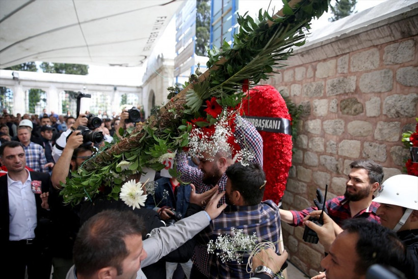 Şehit cenazesinde gerginlik! Kılıçdaroğlu'nun adını görünce... - Resim: 3