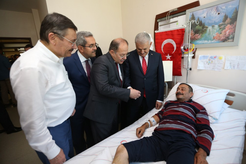 Yıldırım'dan şehit yakınlarını ziyaret - Resim: 4