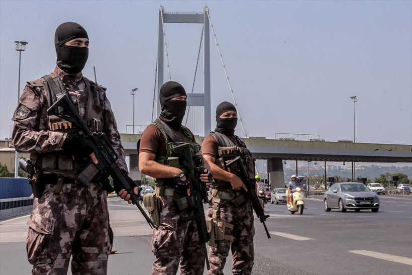 Özel Harekat timinin amiri anlattı : Müdürü vurmak için... - Resim: 4