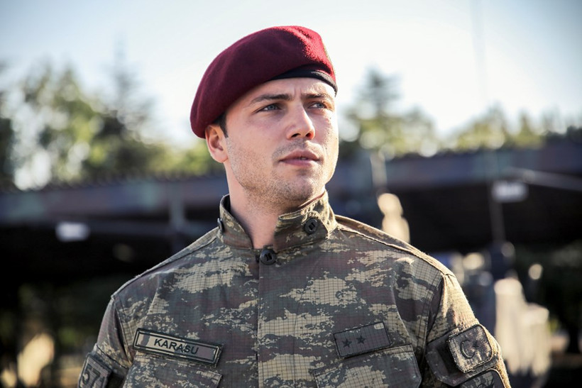 Söz'ün yıldızı Tolga Sarıtaş ölümden döndü! - Resim: 1