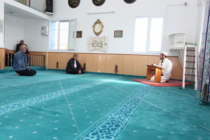 Kıblenin yanlış olduğu 49 yıl sonra fark edildi - Resim: 2