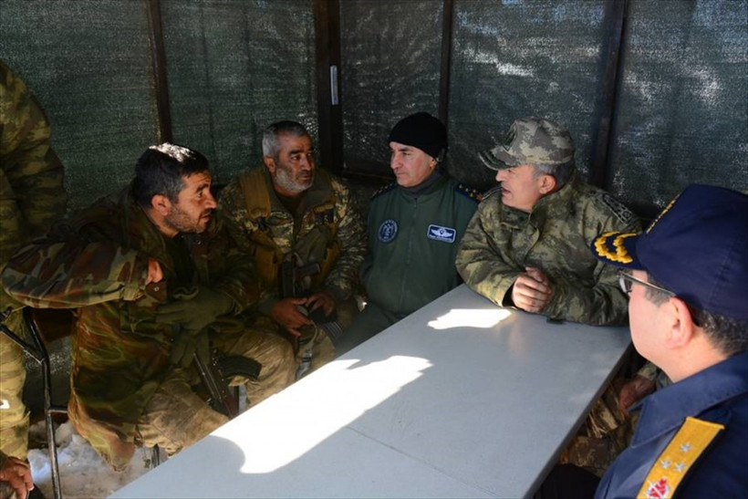 Hulusi Akar 8 şehit verdiğimiz bölgede  - Resim: 2