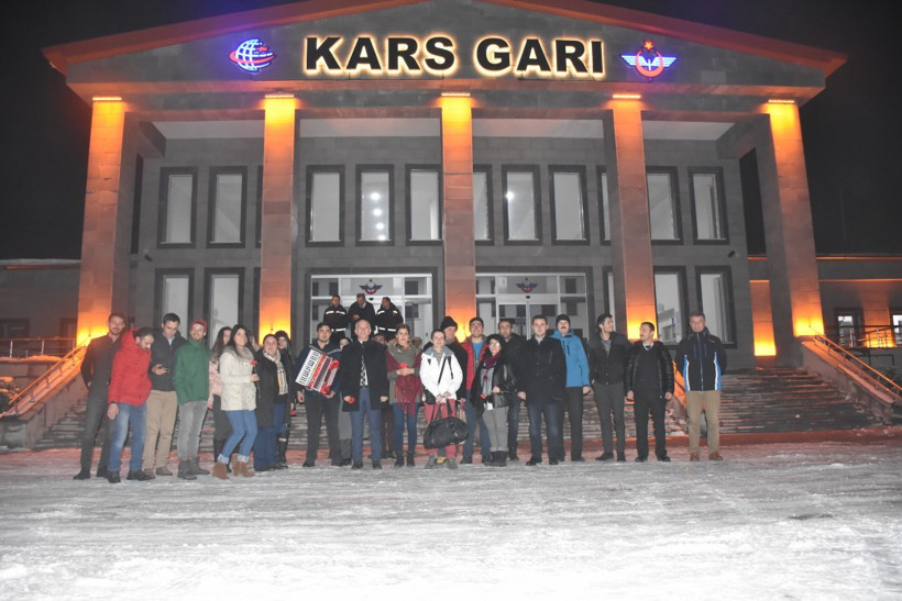 Doğu Ekspresi 24 saatlik Kars yolculuğunu tamamladı  - Resim: 4