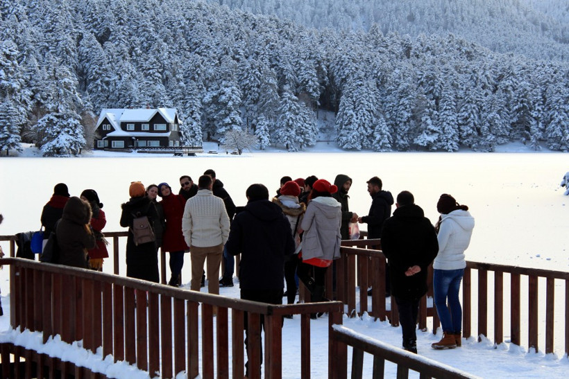 Doğa harikası Gölcük buz tuttu - Resim: 2