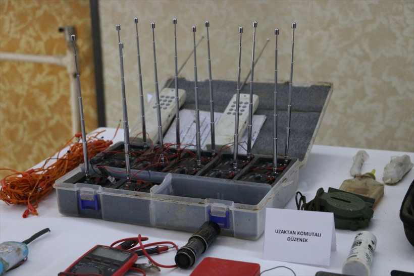 PKK mağarasından ilk kez böylesi çıktı!  - Resim: 4