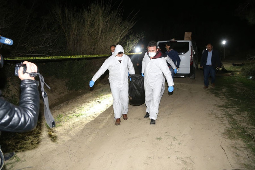 Vahşet! Kazdılar gördükleri manzara şoke etti - Resim: 1