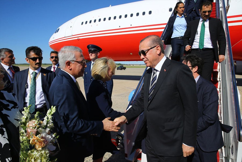 Cumhurbaşkanı Erdoğan ABD'de bu pankartlarla karşılandı - Resim: 1