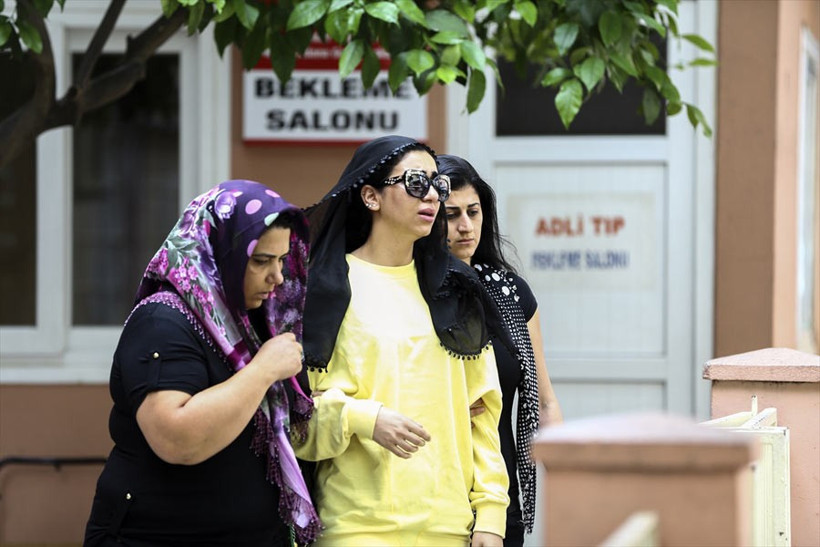 Türkiye'yi sarsan olay cenazeyi almaya bir başına geldi - Resim: 3