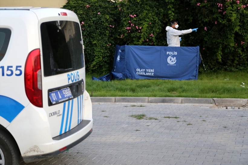 Adana'da sarmaşıkların arasında ceset bulundu! - Resim: 3