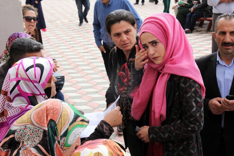 LYS 2017 sınavına geç kaldı kapıda perişan oldu - Resim: 3