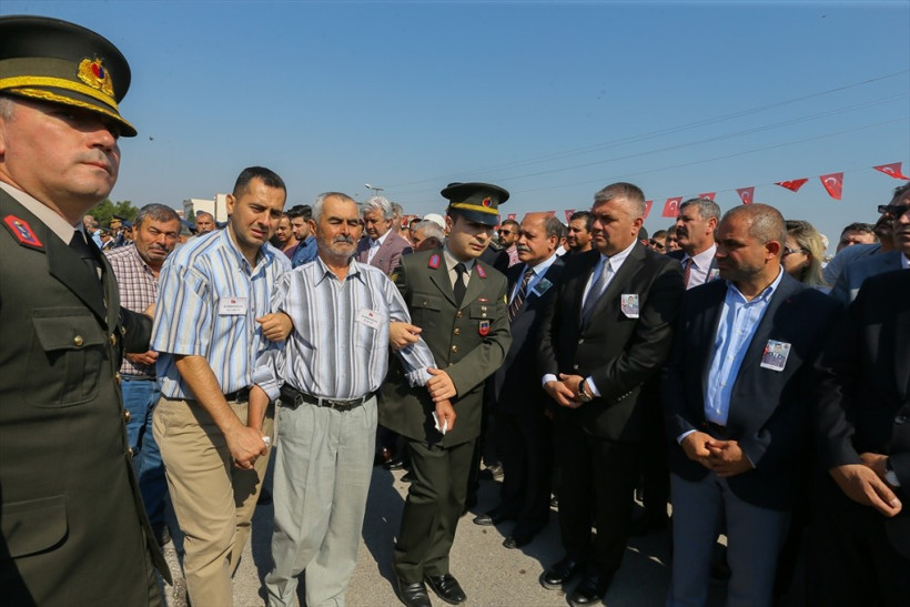 Şehit annesi yürek dağladı! Oğlum kokun geliyor - Resim: 3