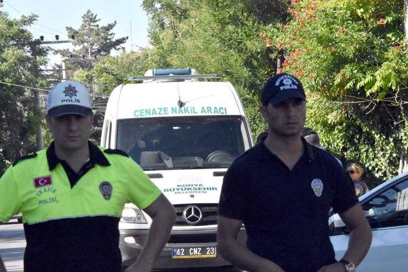 Konya'daki DEAŞ baskınından şok ayrıntılar çıktı polis evde buldu - Resim: 2