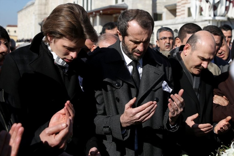 Saffet Sancaklı eşinin intiharı sonrası ilk kez konuştu - Resim: 4