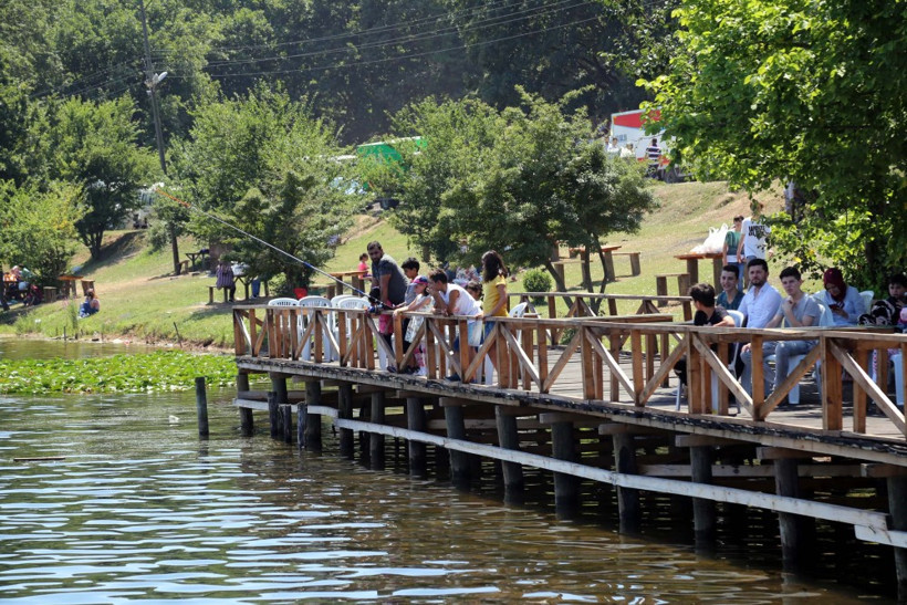 Sakaryalılar soluğu plajlarda aldı - Resim: 4