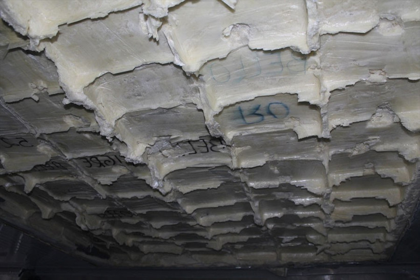 Limandaki gemiye baskın içinden çıkanlar şoke etti! - Resim: 4