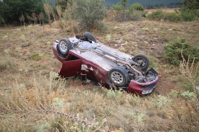 Hastane yolunda feci kaza: 3 kardeş hayatını kaybetti! - Resim: 1