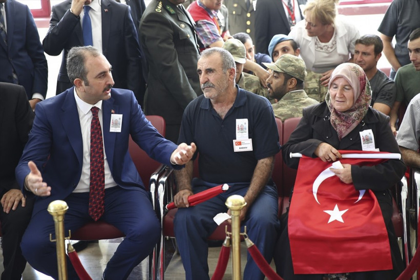 Şehit kardeşi yürek yaktı! Gözyaşları sel oldu - Resim: 2