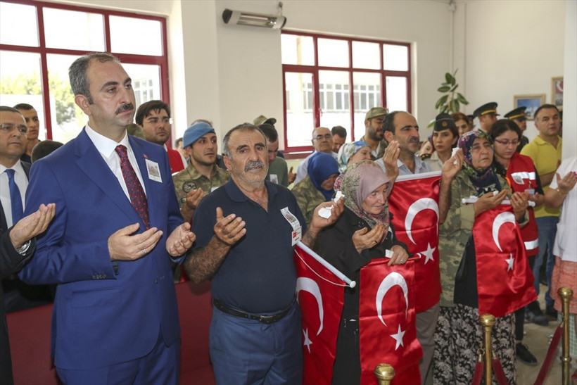 Şehit kardeşi yürek yaktı! Gözyaşları sel oldu - Resim: 4