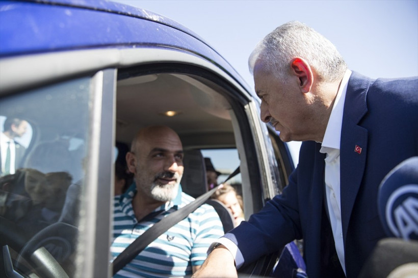 Trafikte Başbakan Yıldırım'ı karşılarında görünce... - Resim: 3