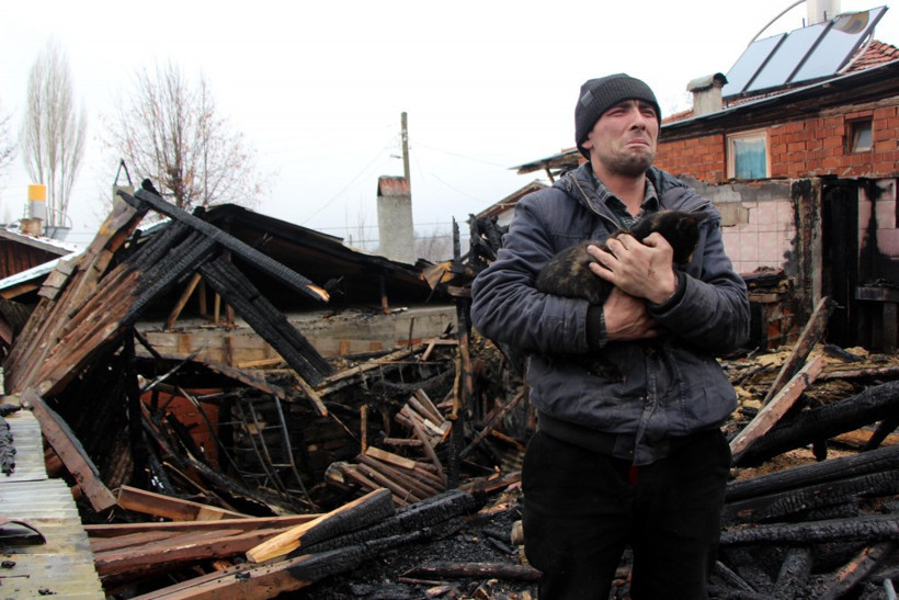 Ali dede kedilerine  kavuşmak için gün sayıyor - Resim: 3