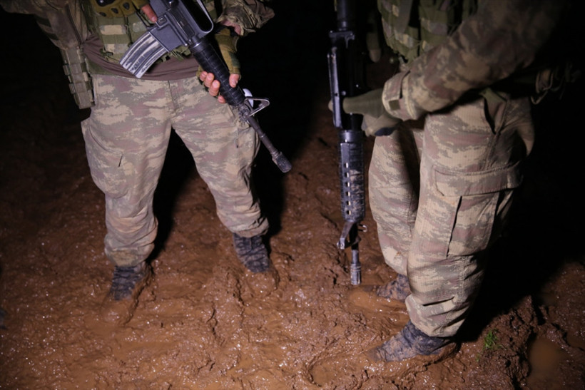 Görüntüler Afrin'den az önce geldi 'Duyduk ki Türkiye gelmiş' - Resim: 3