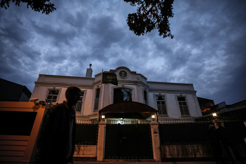 Başkonsolosluk konutu önünde bekleyiş sürüyor - Resim: 3