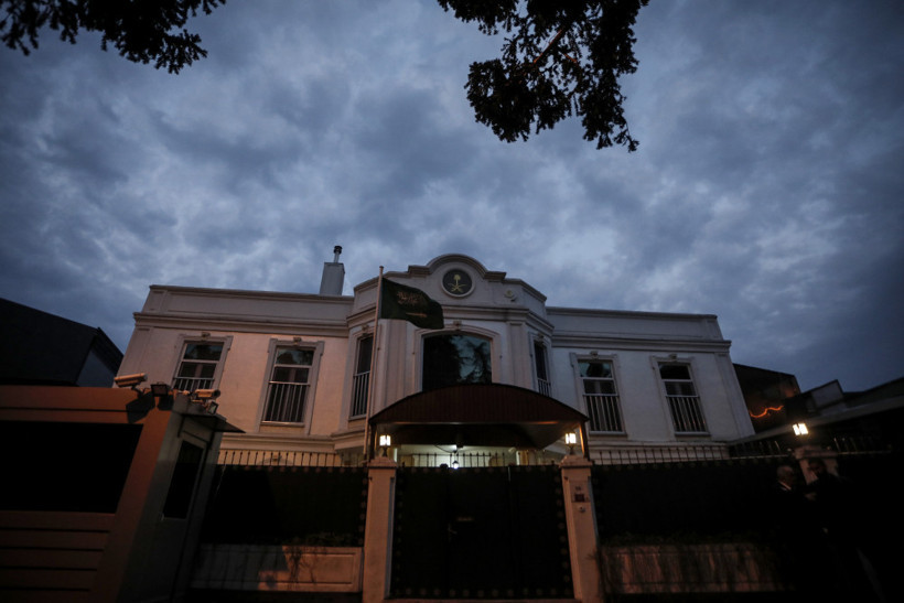 Başkonsolosluk konutu önünde bekleyiş sürüyor - Resim: 4