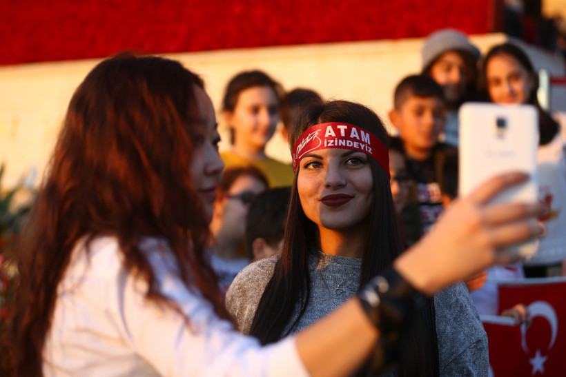 Cumhuriyet 95 yaşında! Anıtkabir'de Atatürk'e sevgi seli - Resim: 4