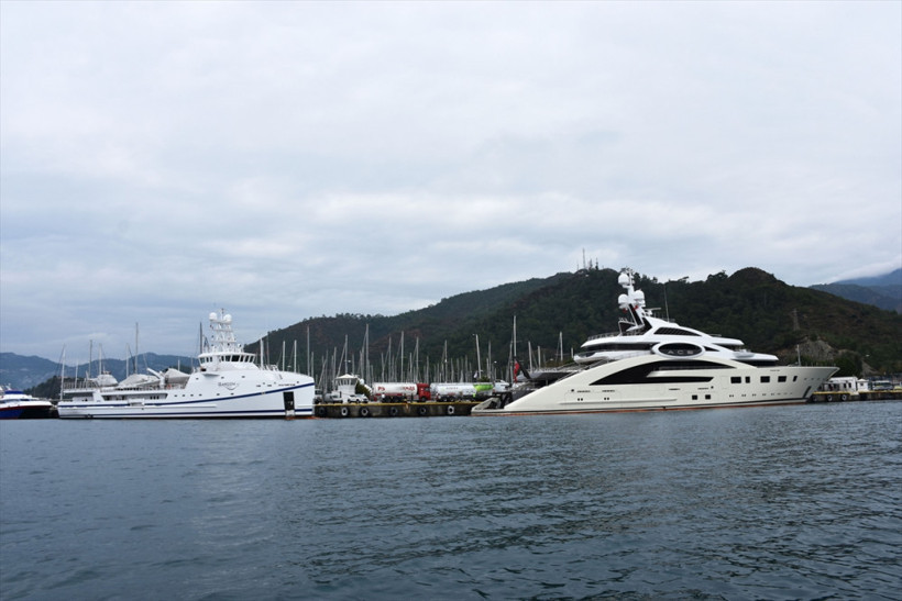 Marmaris'te 2 lüks yat tam 12 tanker yakıt aldı yatlar kimin? - Resim: 1