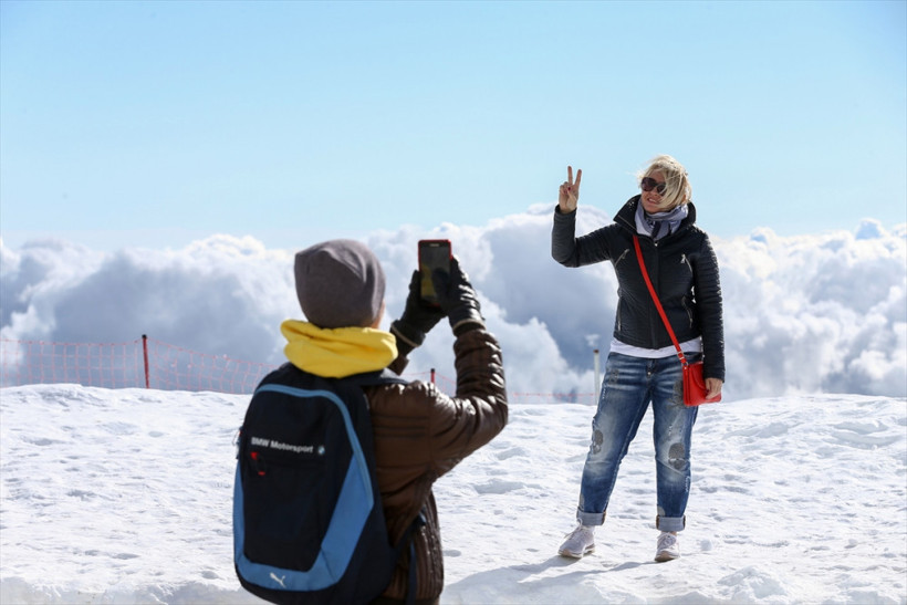 Aynı gün 4 mevsimi yaşatan şehir! Zirvede kar, sahilde deniz keyfi - Resim: 3