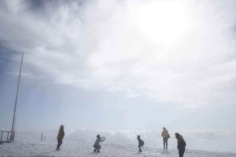 Aynı gün 4 mevsimi yaşatan şehir! Zirvede kar, sahilde deniz keyfi - Resim: 4