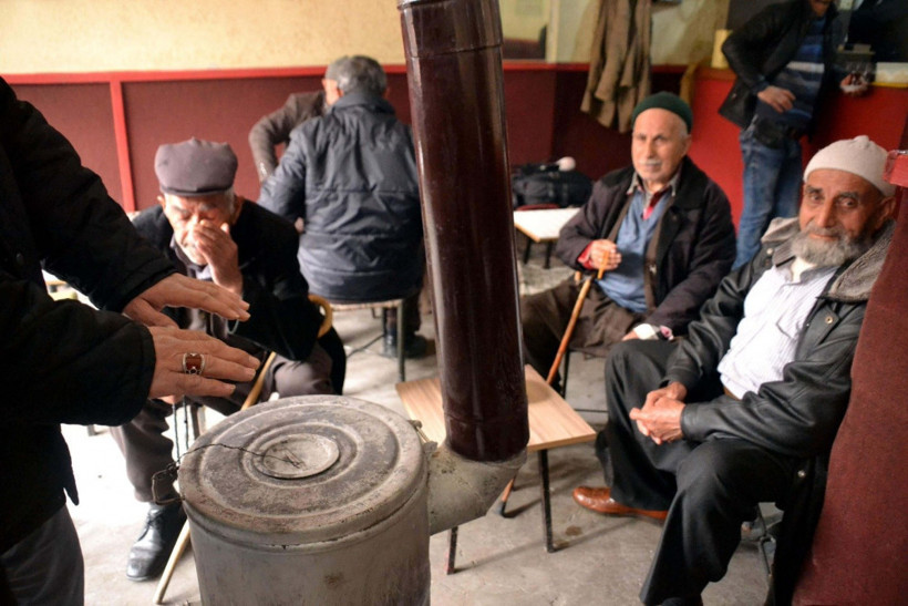 Bu çay ocağında sadece satranç ve dama oynanıyor - Resim: 4