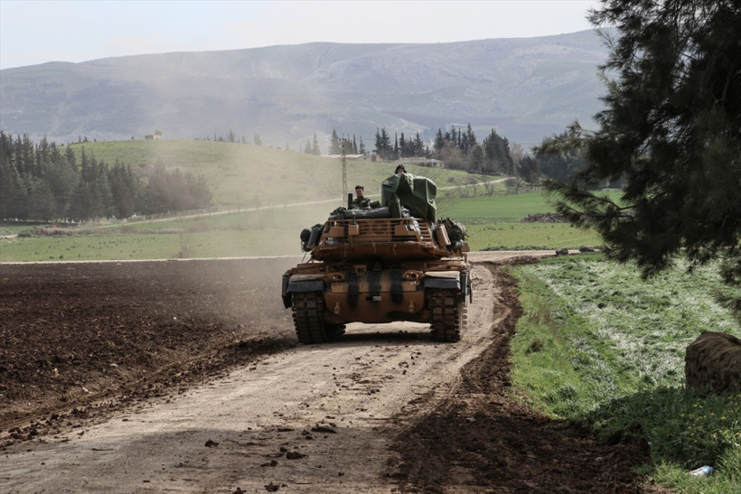 Tanklar yola çıktı! Beşar Esad Afrin'e girerse... - Resim: 2