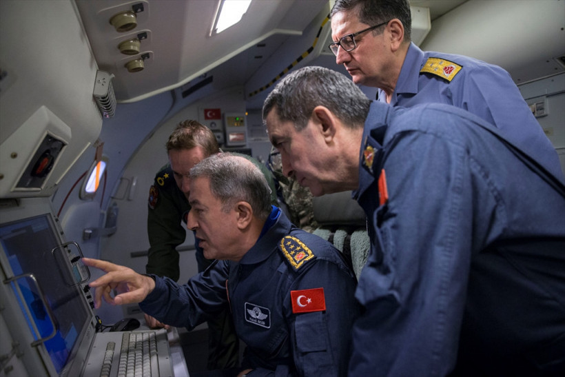 Orgeneral Akar: Hem Afrin'i hem de Ege'yi kontrol edebilecek güce sahibiz - Resim: 3