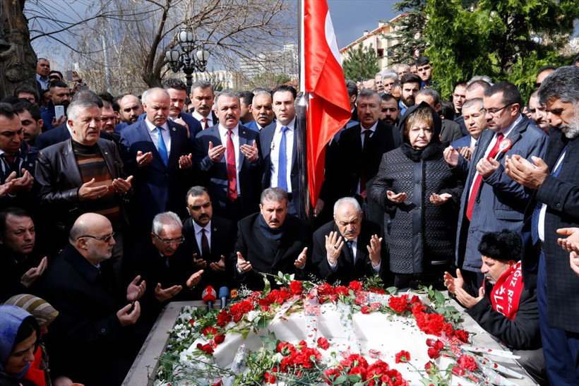 Muhsin Yazıcıoğlu ve arkadaşları şehit düşeli 9 yıl oldu - Resim: 3