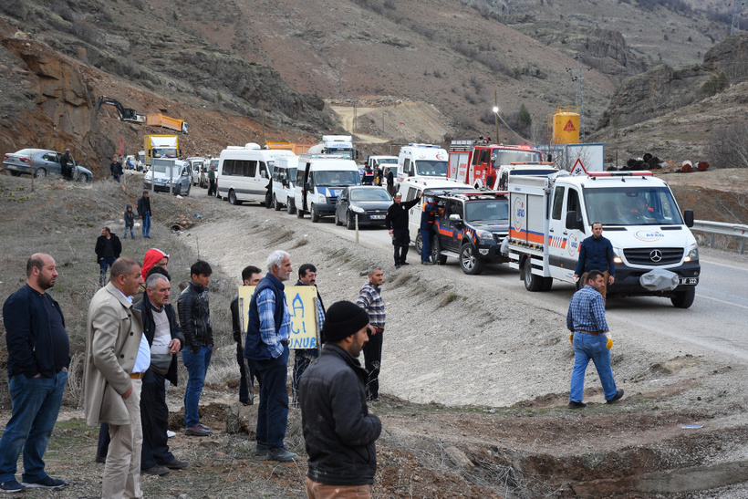 Korkunç kaza: Çok sayıda ölü var! - Resim: 3
