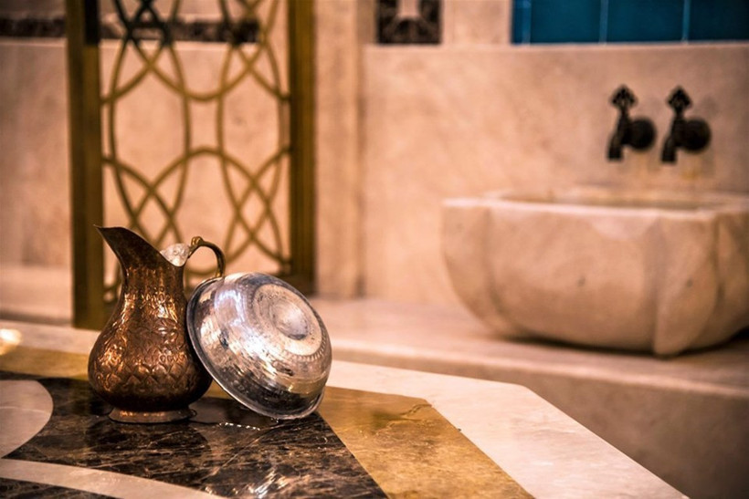 Rahatlamak ve köpük masajı için mutlaka gidilmesi gereken tarihi Türk Hamamları  - Resim: 1