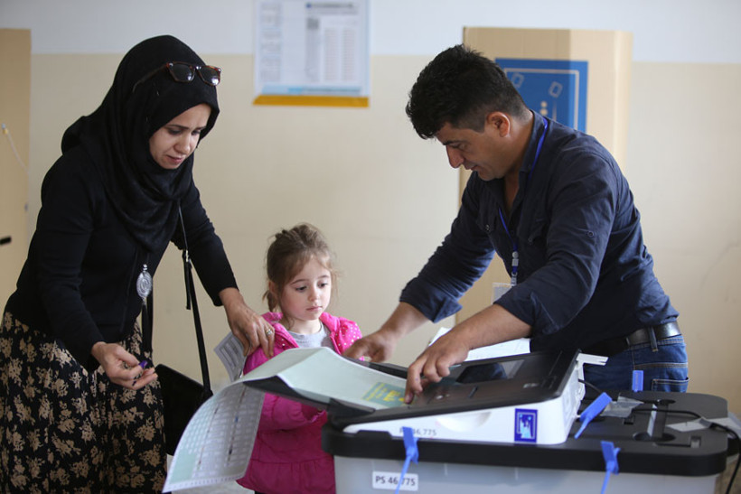 O ülkede seçimler başladı bir ilk olacak! - Resim: 4